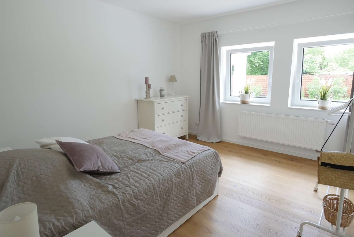 Großes Schlafzimmer