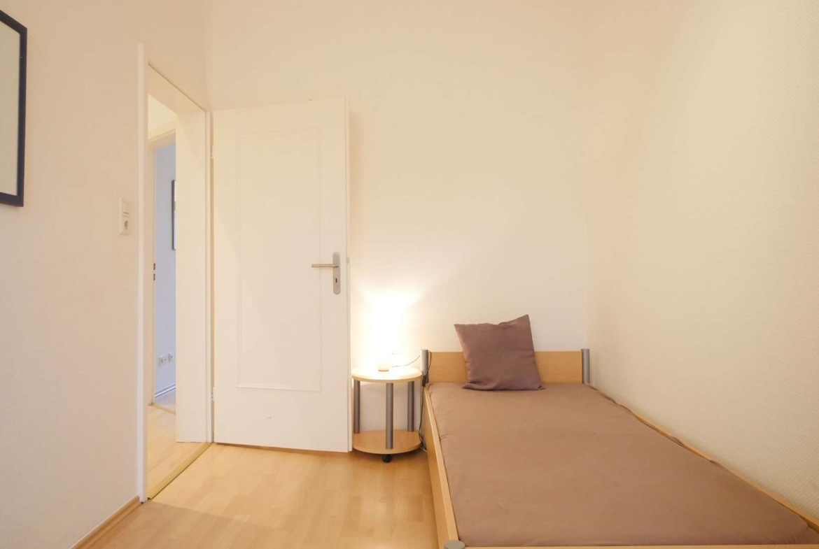 Kinder-/Gästezimmer