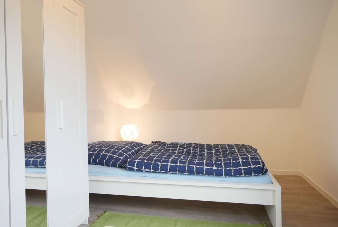 Kleines Schlafzimmer 