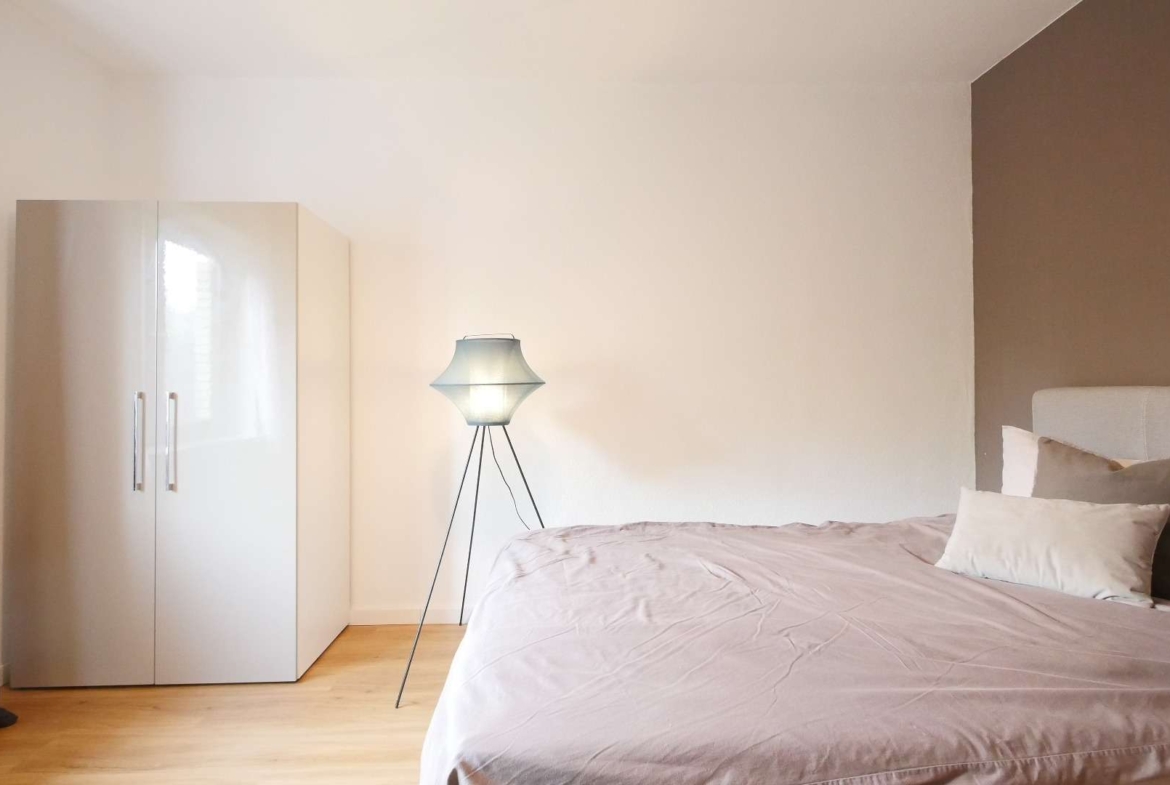 Zweites Schlafzimmer 