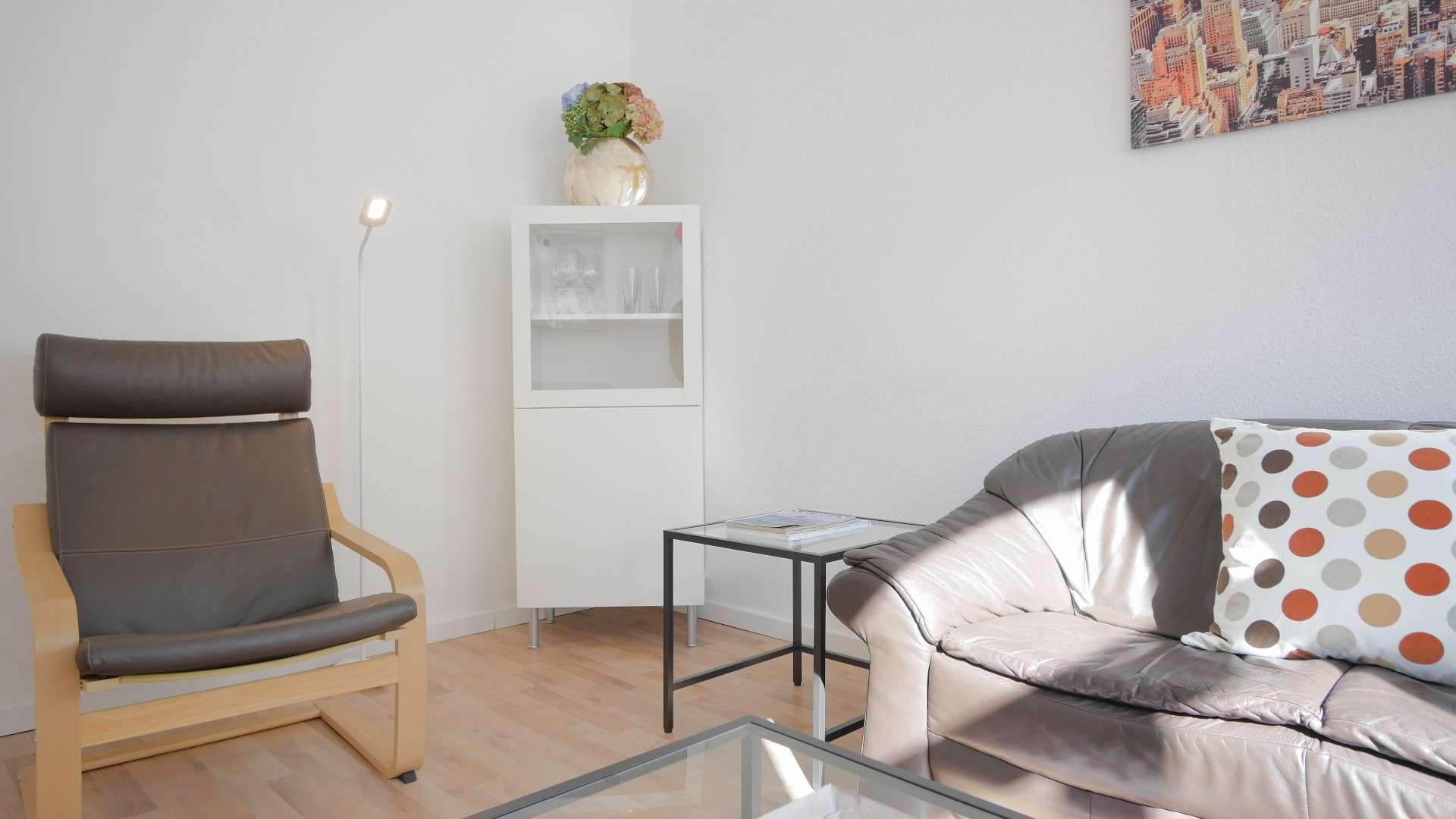 Schön möblierte 3-Zimmer-Wohnung in Alt-Laatzen mit Balkon - Photo 3