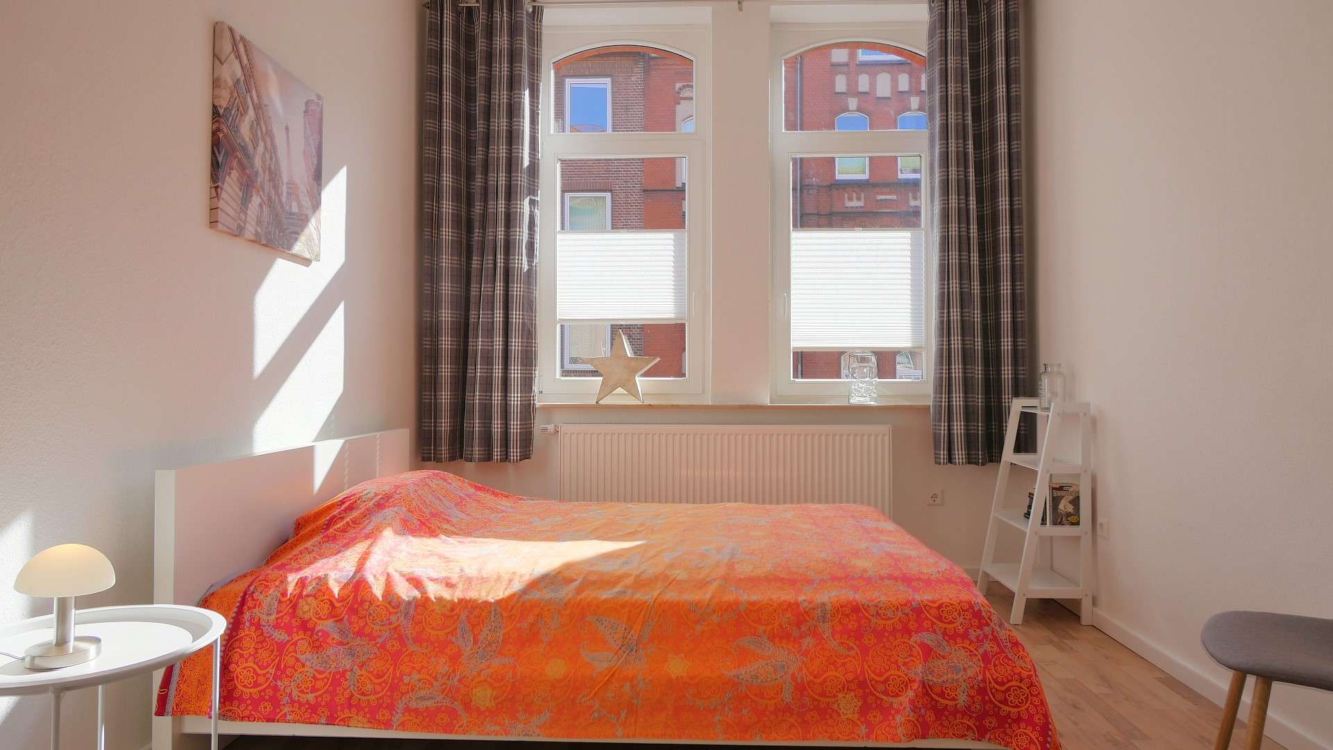 Schön möblierte 3-Zimmer-Wohnung in Alt-Laatzen mit Balkon - Photo 4
