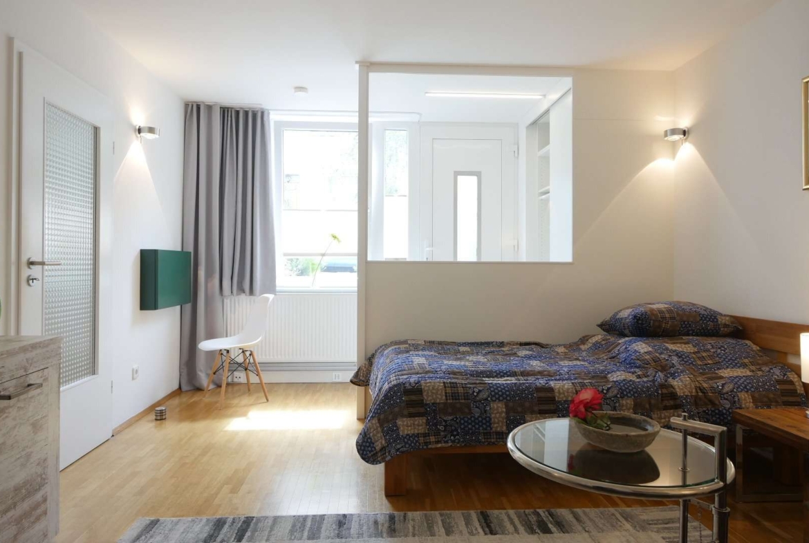 Wohn-/Schlafzimmer