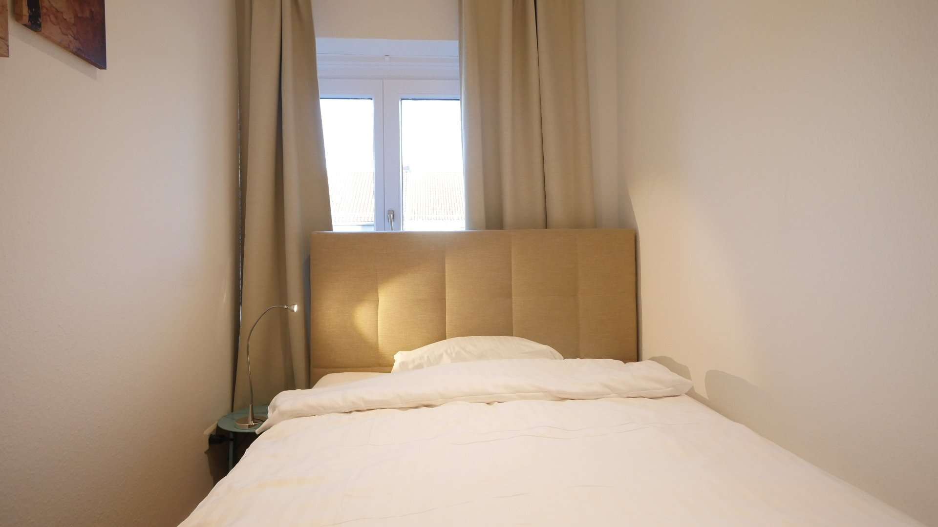 LIVE-INN *** Stylisch möbliert ***Internet*** - Photo 2