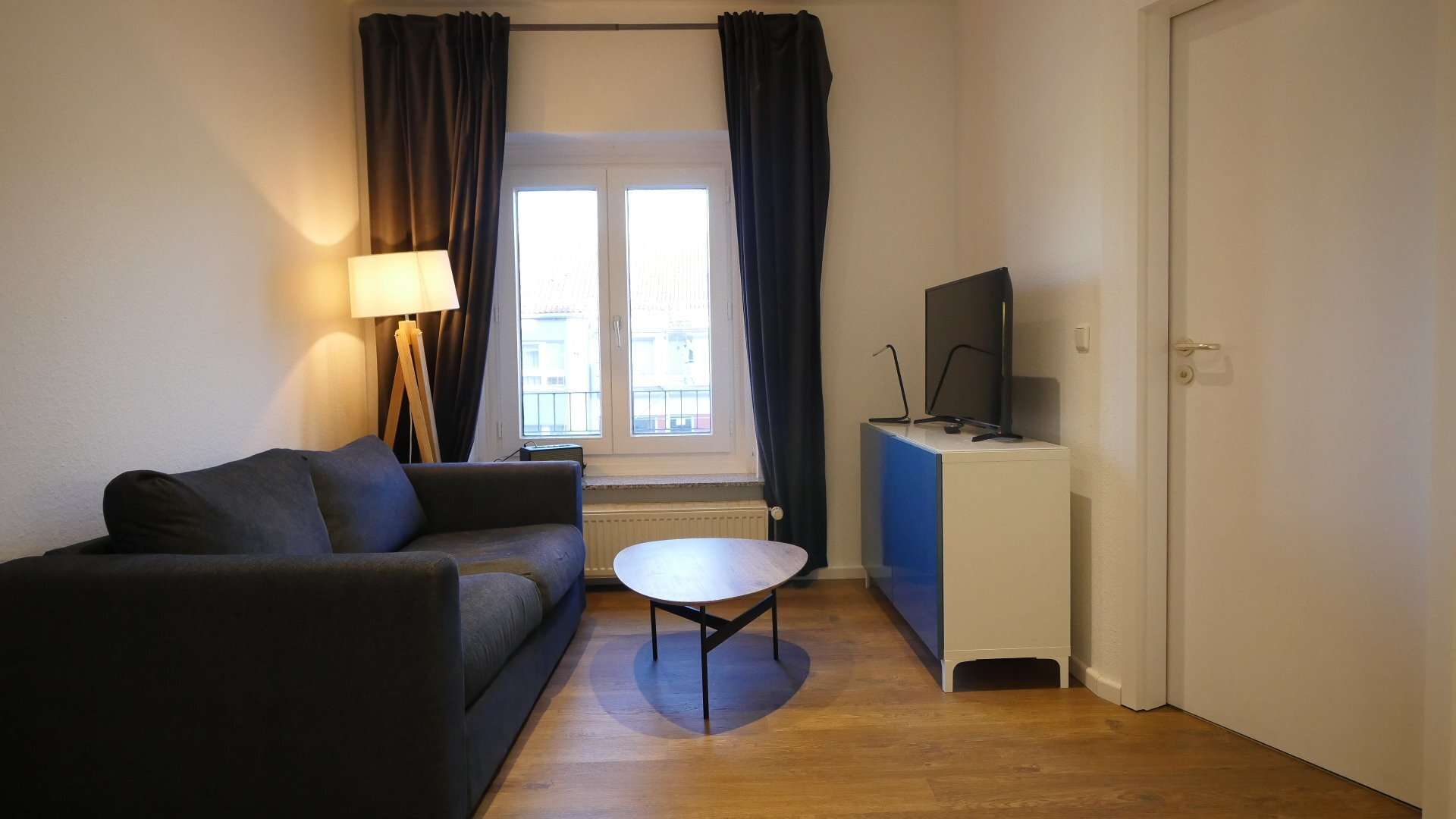LIVE-INN *** Stylisch möbliert ***Internet*** - Photo 1