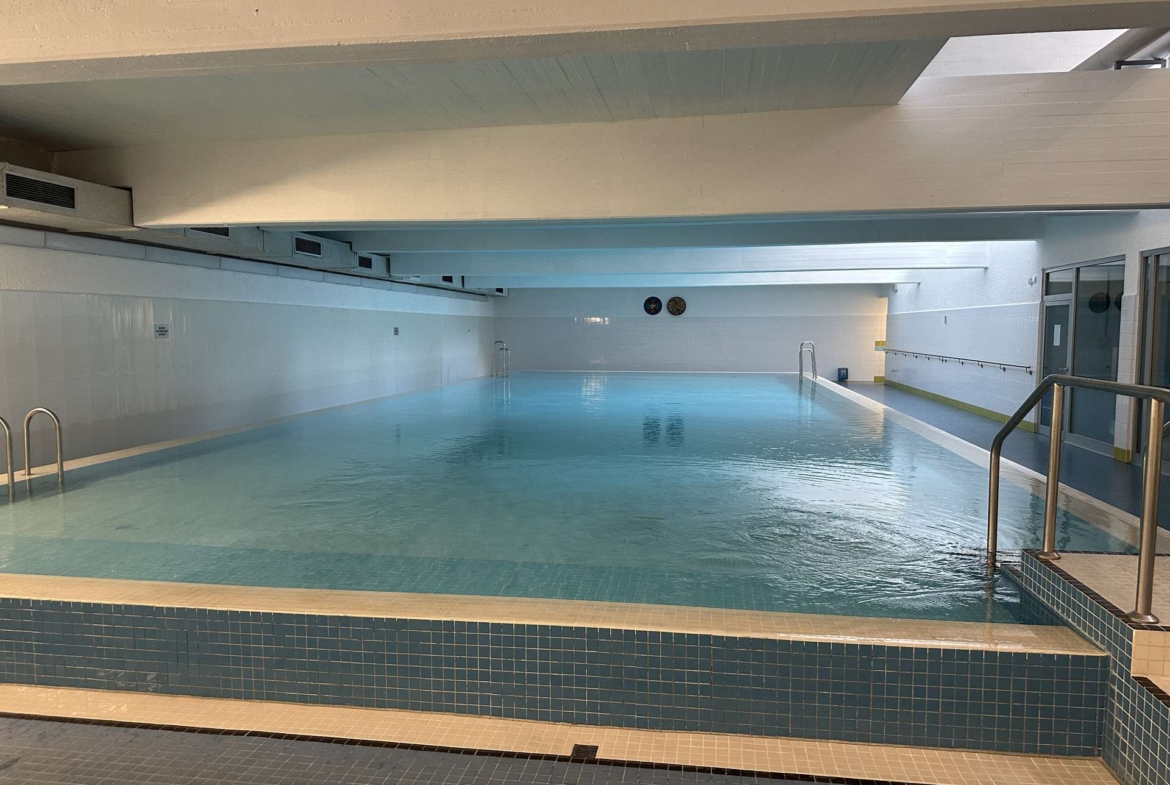 Hallenbad