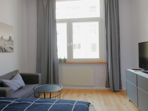 Wohn-Schlafzimmer