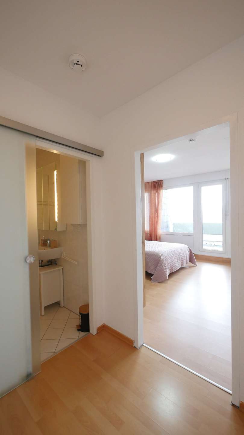 Eingang Schlafzimmer / Bad Eingang Schlafzimmer / Bad