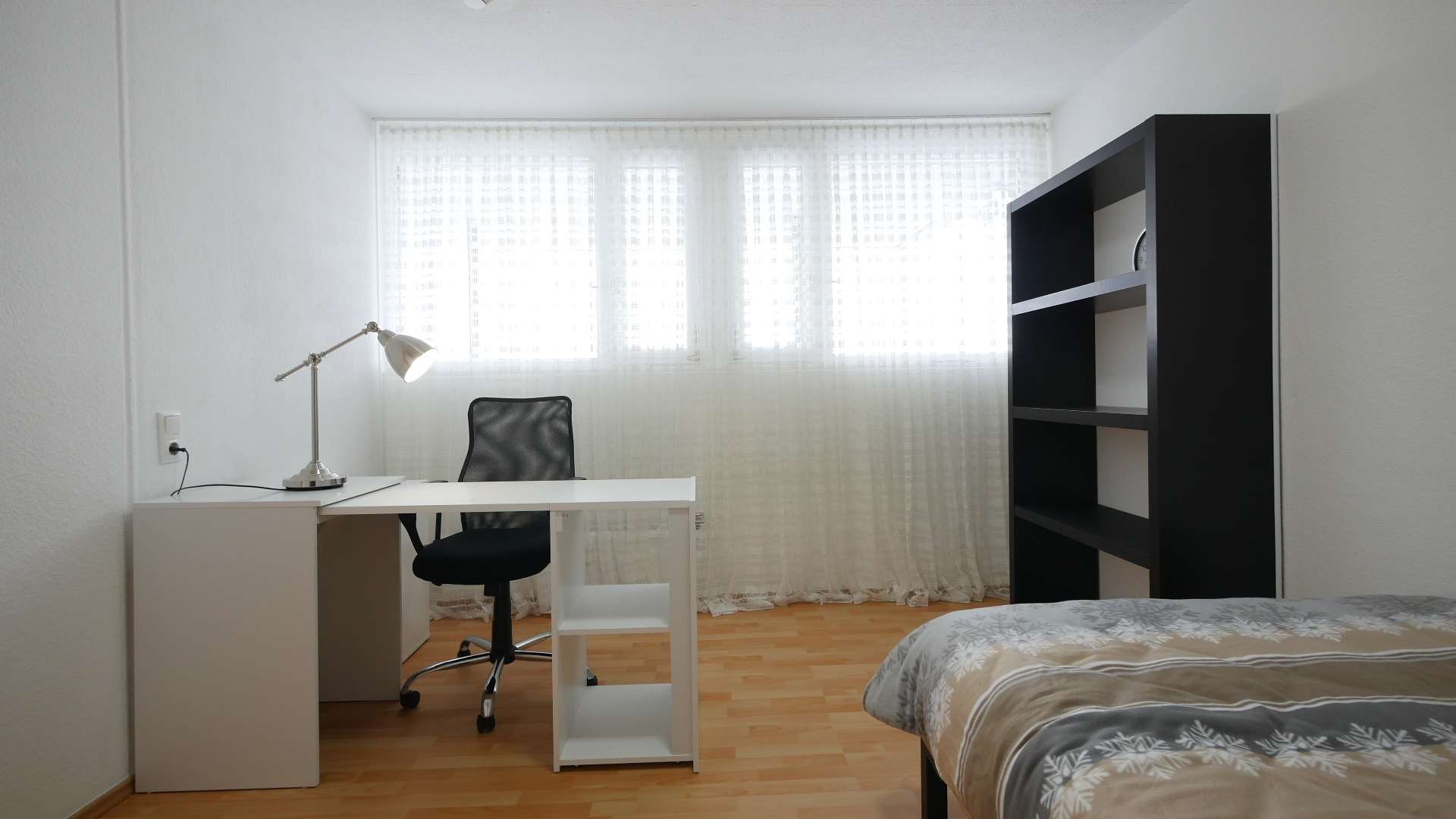 Gäste-/ Arbeitszimmer Gäste-/ Arbeitszimmer
