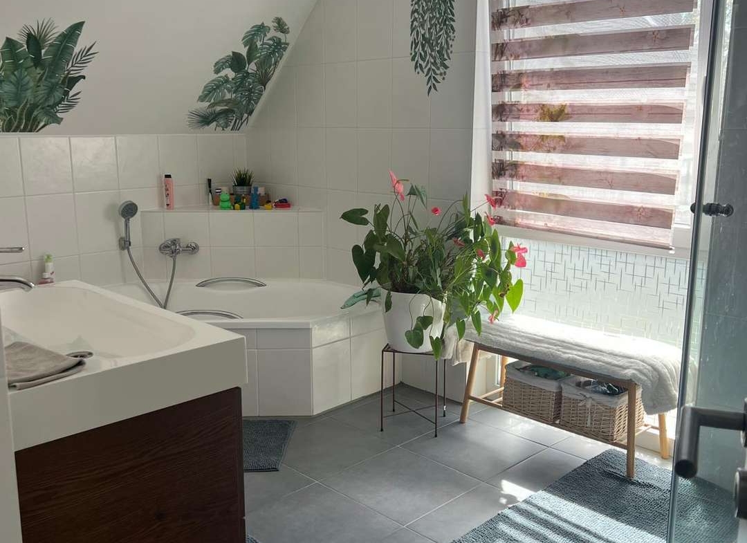 Badezimmer im OG