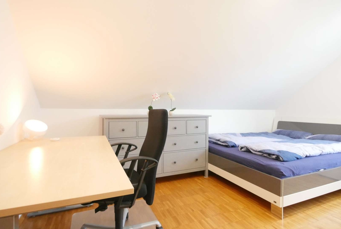 Schlafzimmer 2