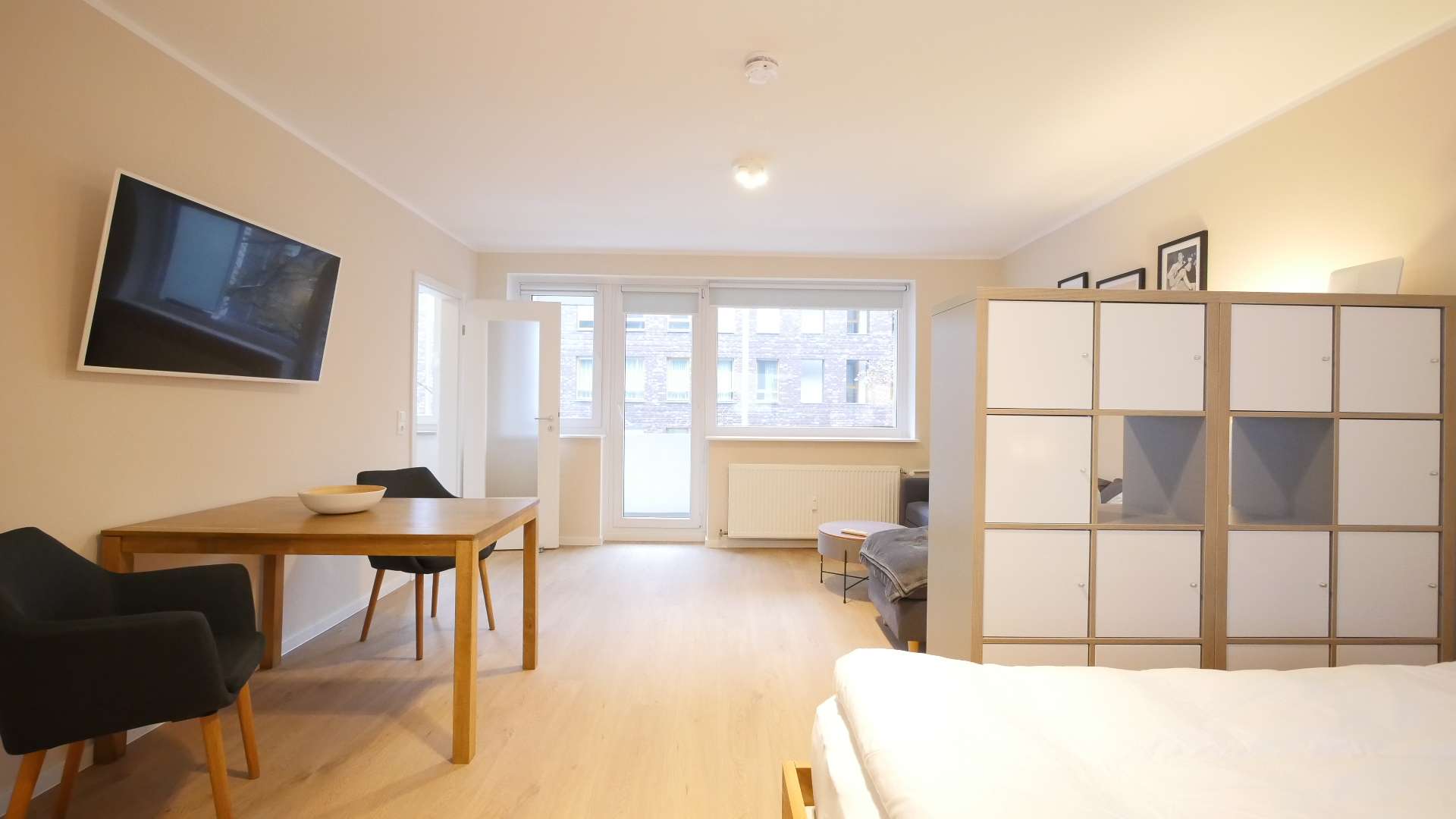 Wohn-/Schlafzimmer Wohn-/Schlafzimmer