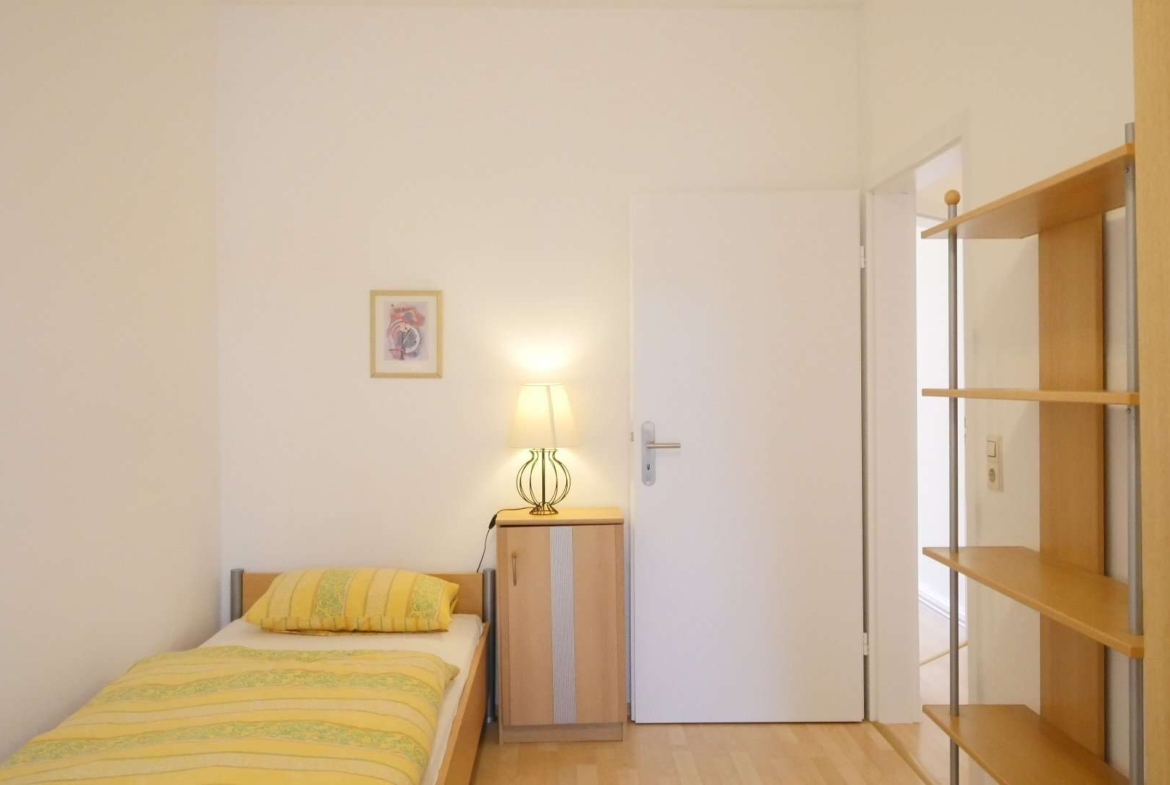 Kinder-/Gästezimmer